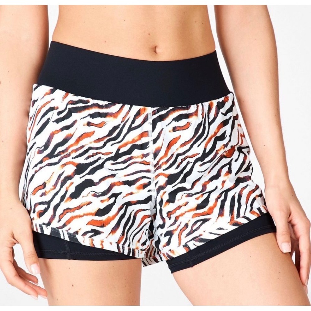 Fabletics Olesia Shorts NWT‎